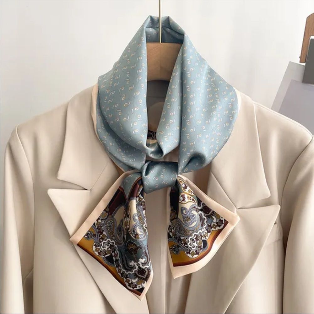 Blue Paisley Scarf P84